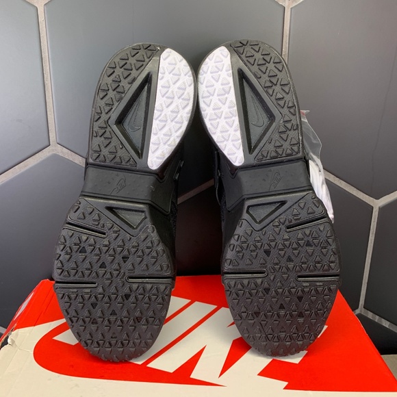 Nike Air Huarache Drift PRM Triple Black Shoe - Picture 5 of 6
